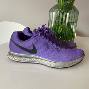 Nike Zoom Pegasus size 11